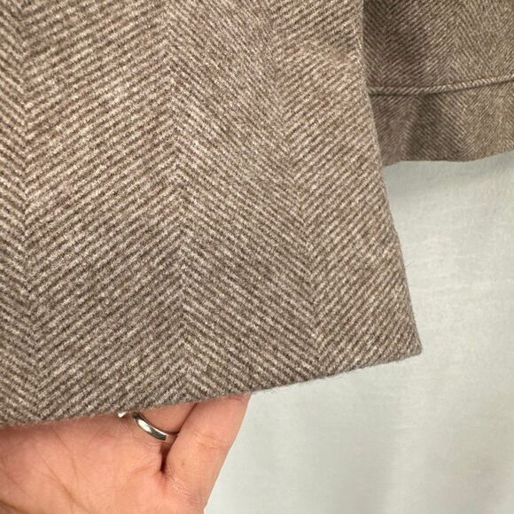 NWT The Korner Taupe Herringbone Button Front Collared Coat Jacket Size Small - Picture 7 of 11